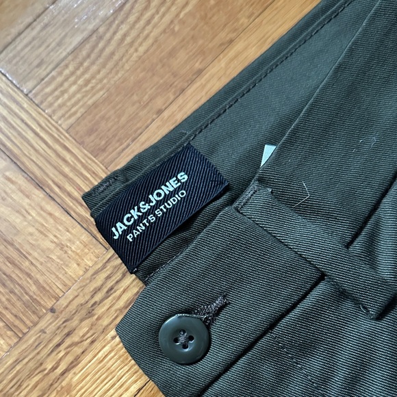 Jack and Jones Olive Cargo Trousers - Picture 2 of 5